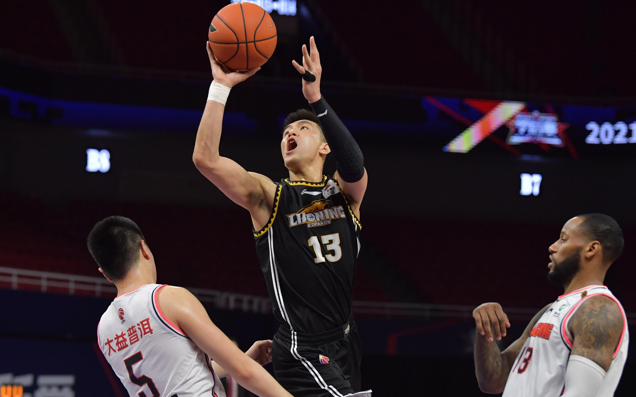 空间持续牵 空间持续牵